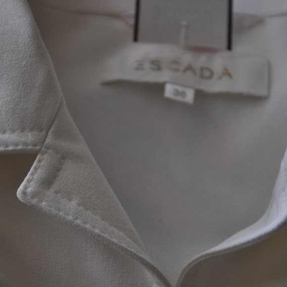 ESCADA White True Love Heart Rose Embroidered Denim Jacket Coat 36 - Picture 5 of 5